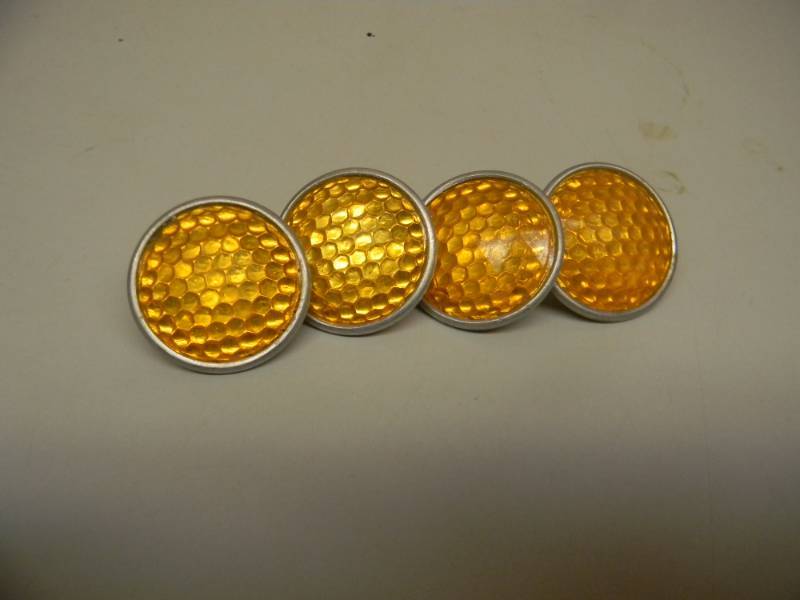 lot 17 image: (4) VINTAGE CHARLES GULOTTA CO.YELLOW DOME REFLECTORS - VERY COOL - SEE PICTURES