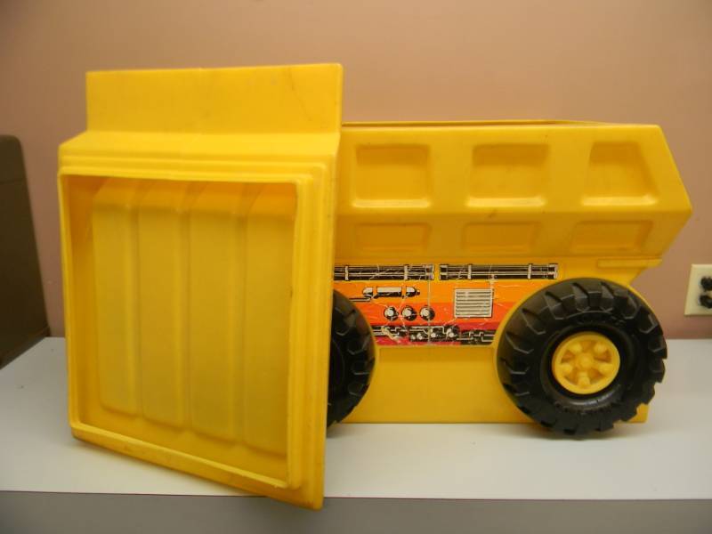 tonka dump truck toy chest