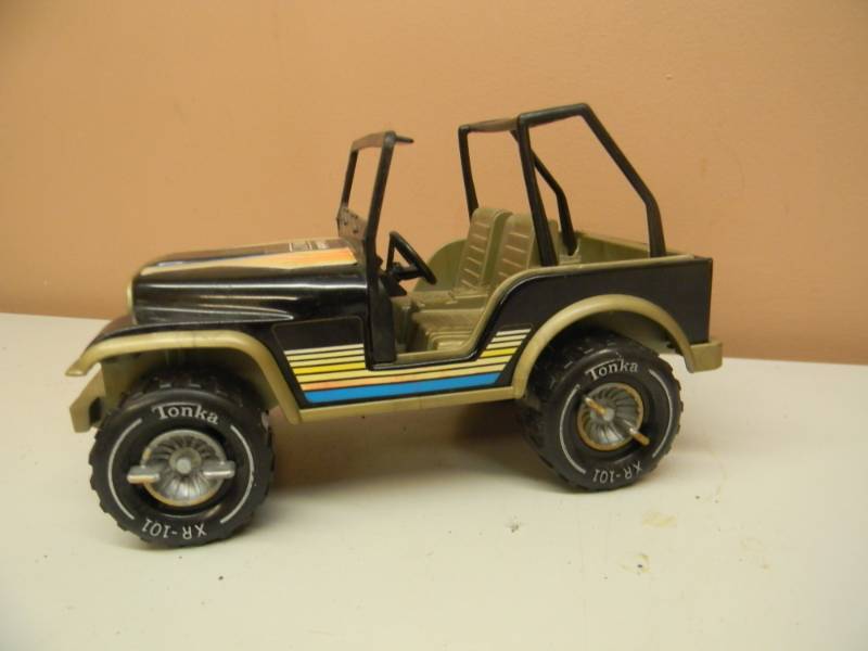 lot 54 image: VINTAGE TONKA BF GOODRICH JEEP - SEE PICTURES