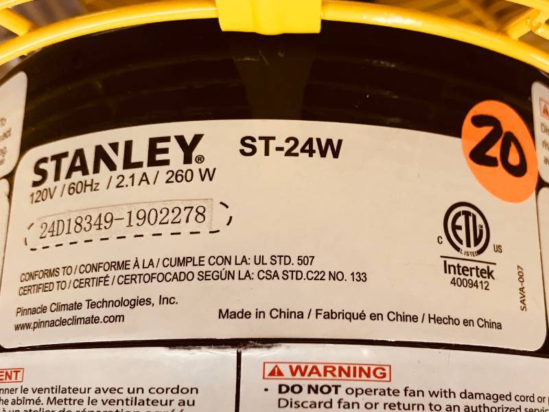 STANLEY 24 High Velocity Oscillating Wall Mount Fan