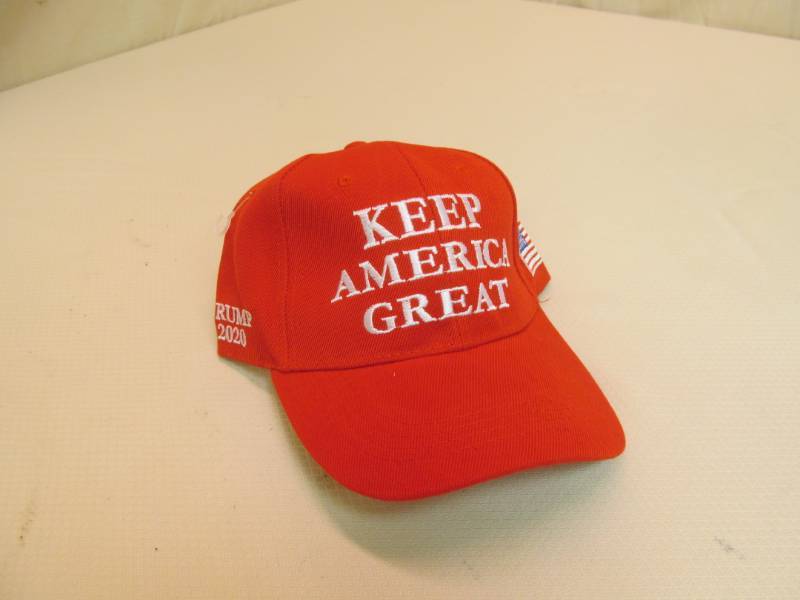 lot 4 image: Trump Keep America Great Hat...
