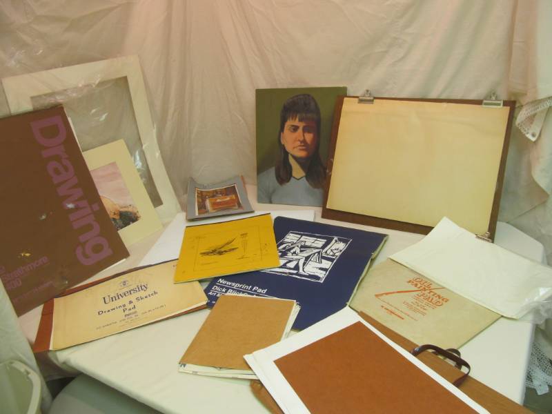 lot 65 image: Art Supplies...