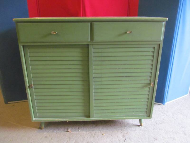 lot 73 image: Vintage wood cabinet, 2 drawers, 2 ...