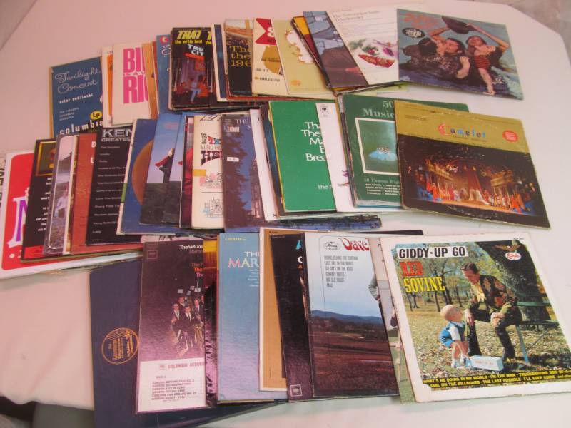lot 107 image: Variety of Vinyl ...
