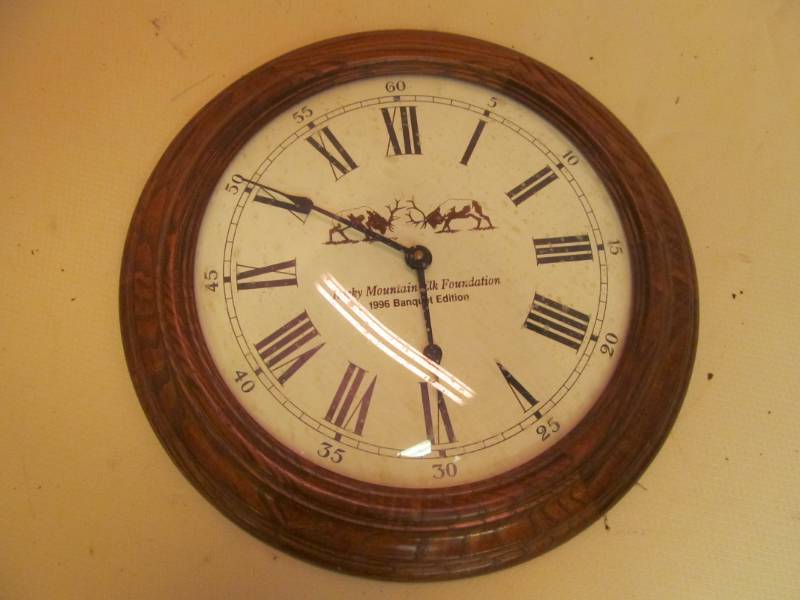 lot 140 image: Wall Clock...
