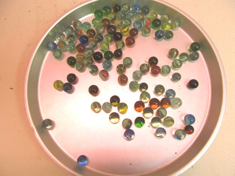 lot 144 image: Vintage Marbles...