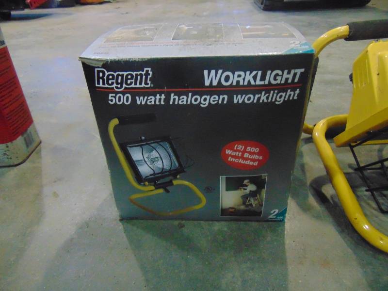 lot 82 image: Regent Work Light