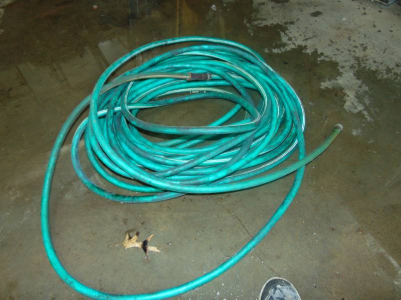 lot 95 image: Garden Hose