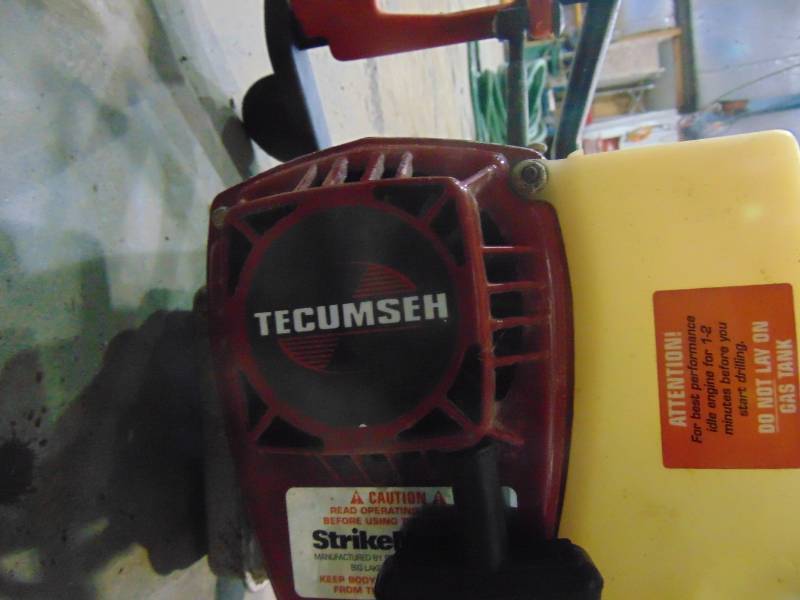 lot 100 image: Lazer Ice Auger