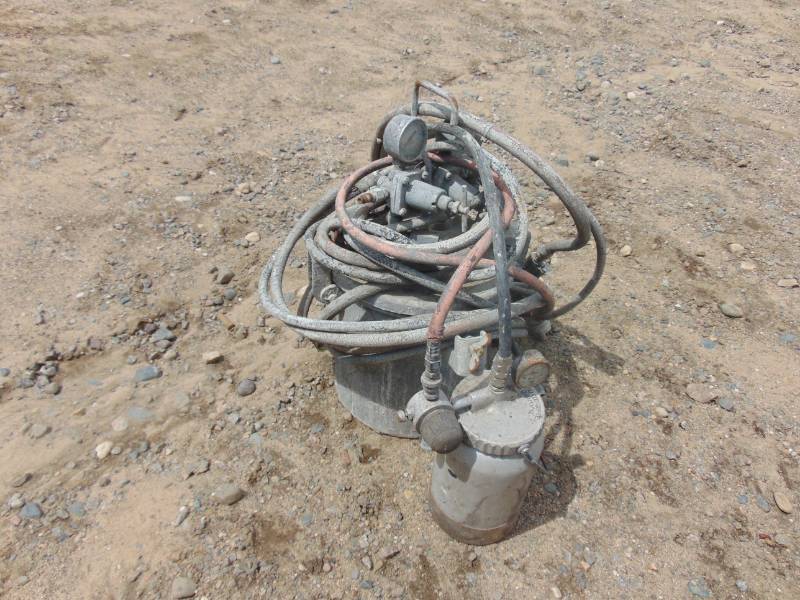 lot 115 image: Paint Sprayer