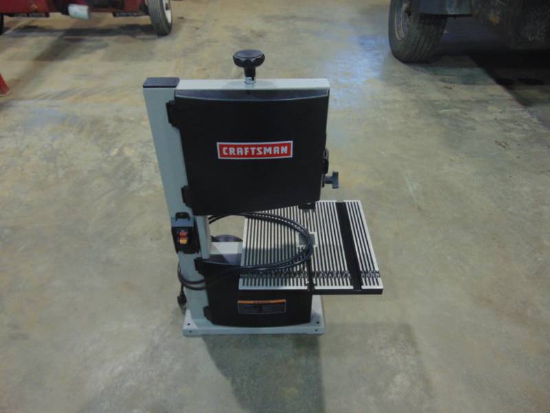 lot 147 image: Craftsman 9 in. Band Saw