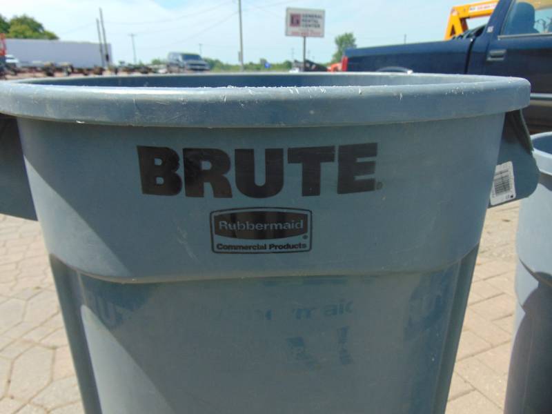 lot 155 image: (2) Heavy Duty Garbage Cans