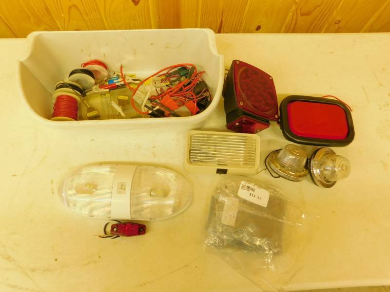 lot 9 image: Misc. Tail Light Parts