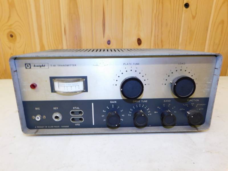 lot 21 image: Knight T-60 Transmitter