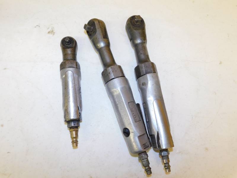 lot 48 image: Lot Of 3 GP Air Ratchet Wrench