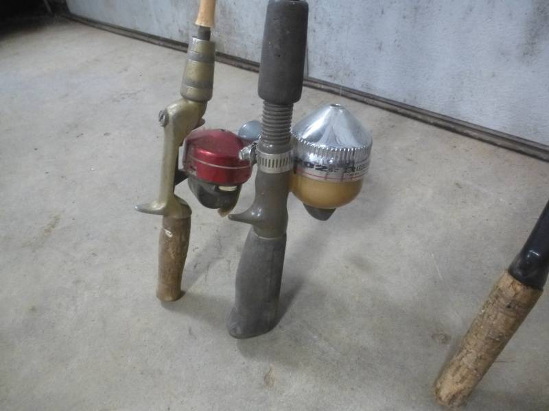 lot 68 image: Zebco Fishing Rods