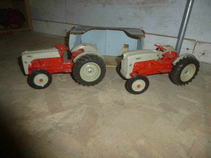 lot 106 image: Ford Golden Jubilee Collection