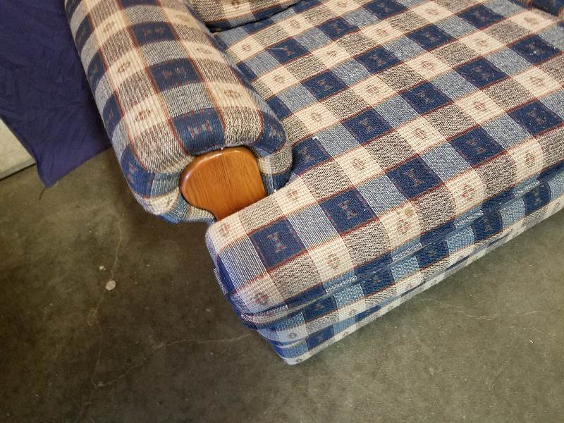 Couch&nbsp&nbsp&nbsp&nbsp&nbsp