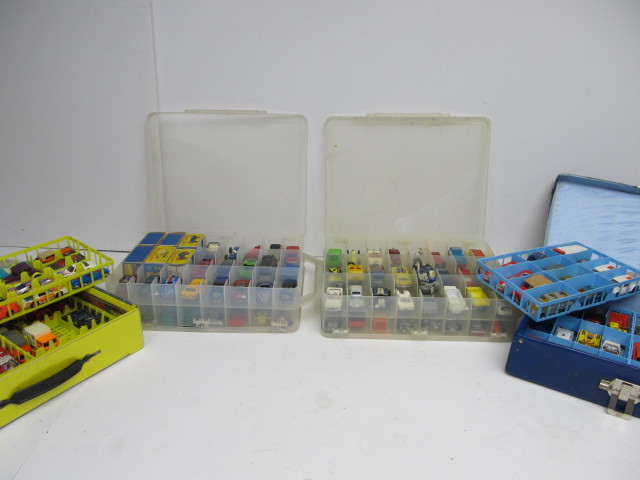 lot 76 image: Large Lot of Vintage 1970s Diecast Cars - Hot Wheels Matchbox etc