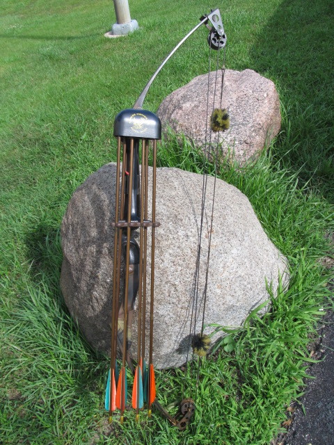 lot 78 image: Nice JENNINGS Compound Hunting Bow wArrows