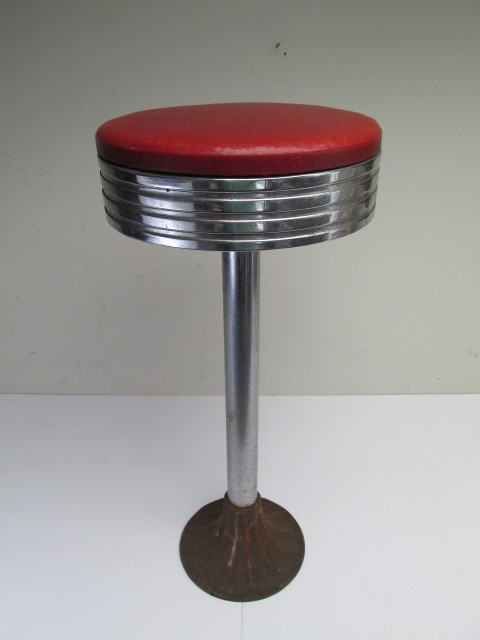 lot 112 image: Vintage Deco Chrome Swivel Stool
