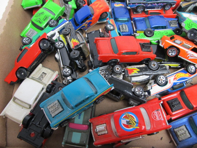 lot 195 image: Large lot of Assorted 57 CHEVY Diecast Cars