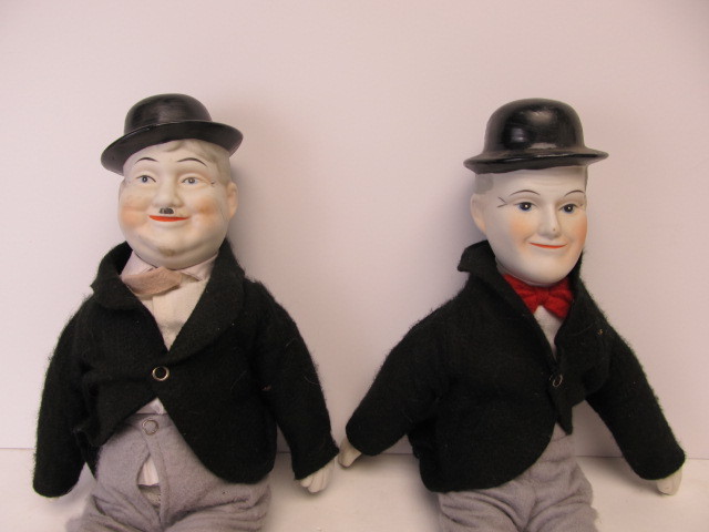 lot 212 image: Vintage LAUREL & HARDY Ceramic & Cloth Dolls