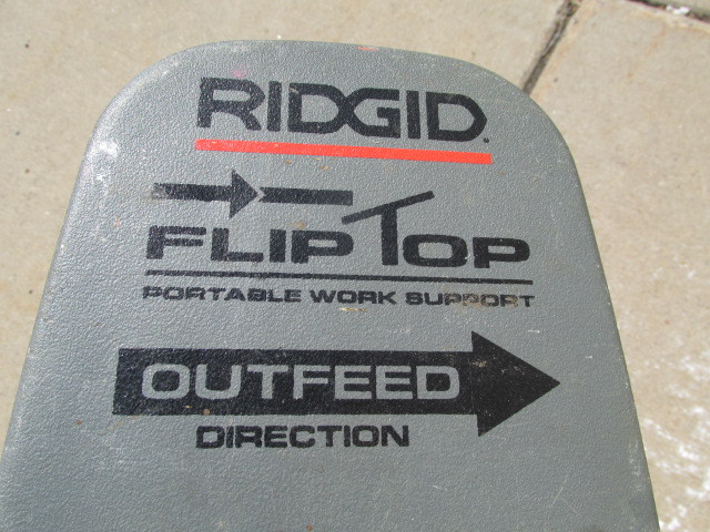lot 272 image: Pair of RIDGID Flip-Top Saw Horses
