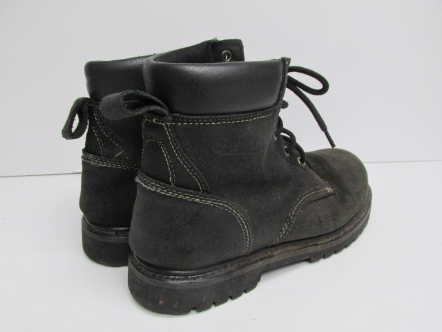 lot 265 image: Mens Chinook Work Boots Oil Rigger Style - Size 9