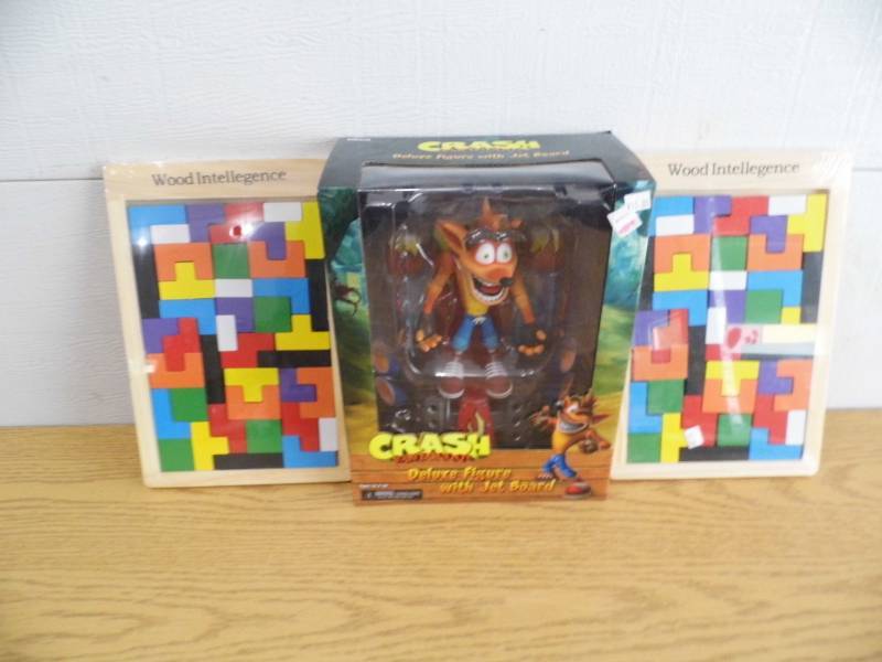 Crash Figure - 2 Puzzles