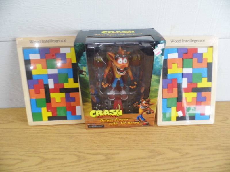 Crash Figure - 2 Puzzles