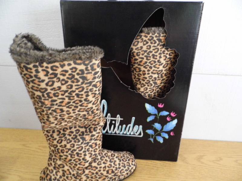 CiccaBella Slippers  Boots