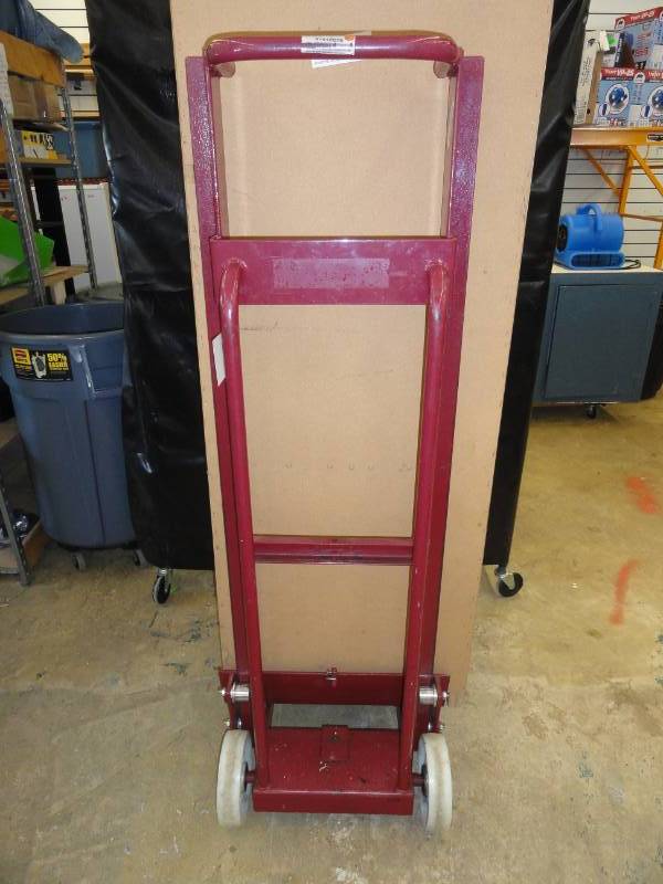 lot 105 image: Four Wheel Commercial Dolly