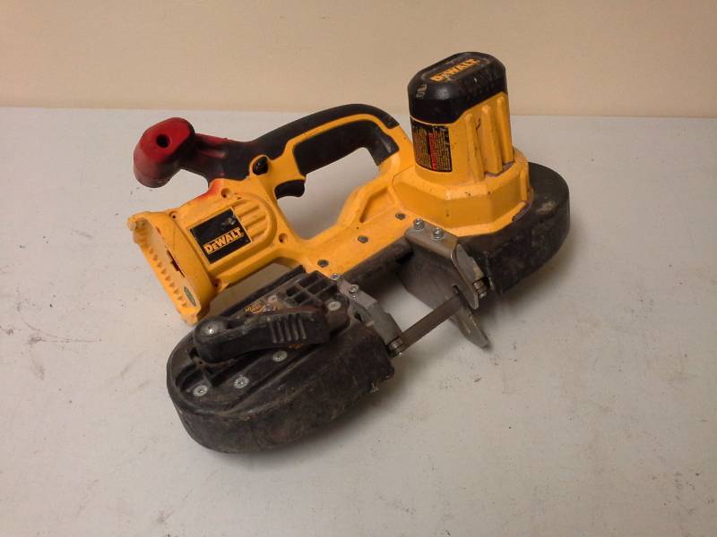 lot 2045 image: DeWalt DCS370 18V Band Saw