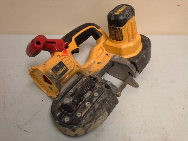 lot 2061 image: DeWalt DCS370 18V Band Saw