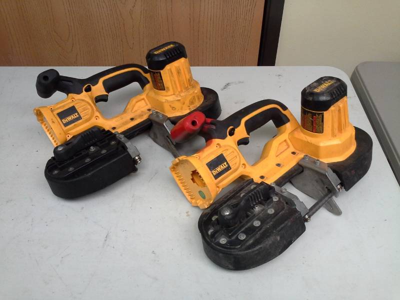 lot 2073 image: Lot of (2) DeWalt DCS370 18V Band Saw