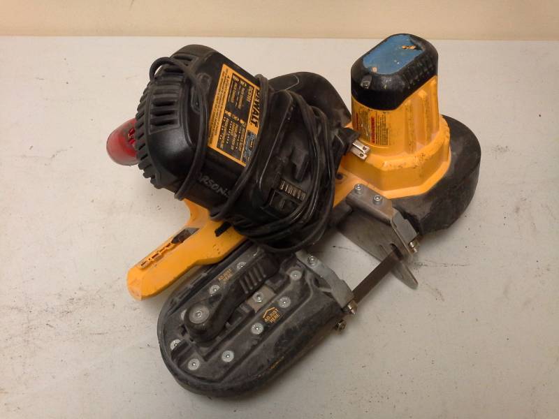 lot 2092 image: DeWalt DCS371 20V Band Saw, DCB101 Charger
