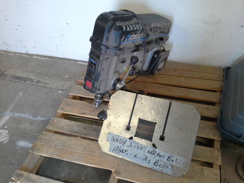 lot 2113 image: Delta 18in. Laser Drill Press
