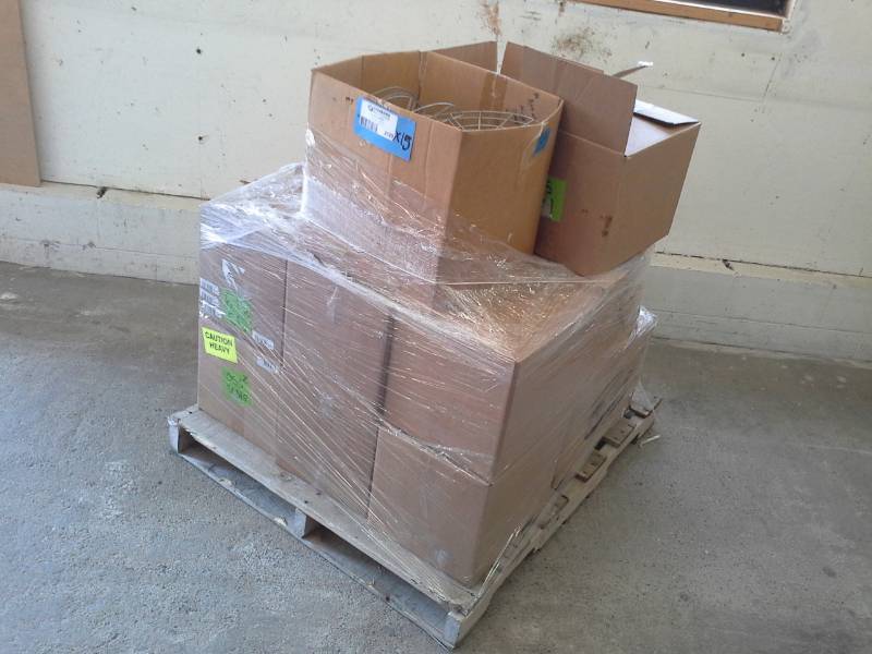 lot 2123 image: Lot of (15) Boxes of Used LED Corn Lights