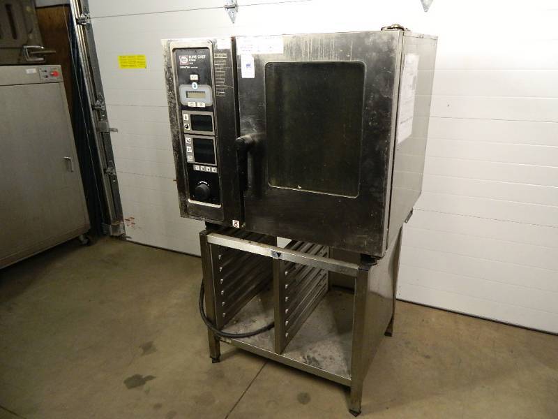 lot 14 image: Henny Penny Combi Oven on Stainless Stand