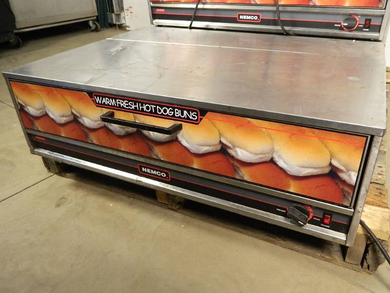 lot 28 image: Nemco Bun Warmer Drawer