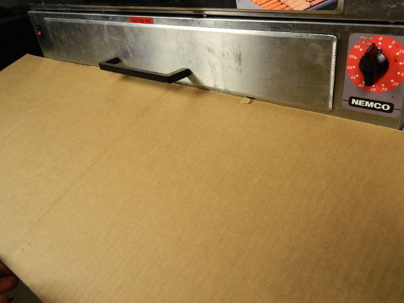 lot 33 image: Nemco Heat and Hold Hot Dog Drawer