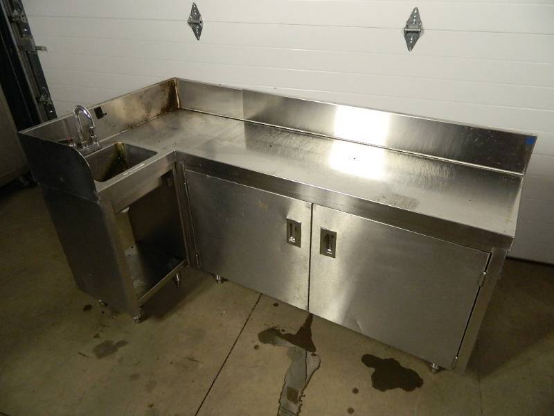 lot 81 image: Stainless Steel Under Bar Cabinet with Sink