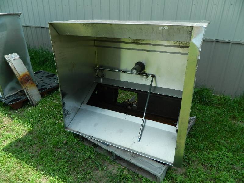 lot 58 image: Stainless Steel Exhaust Hood