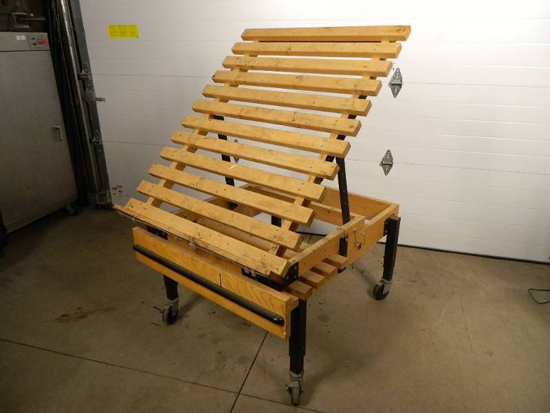 lot 113 image: John Boos Adjustable Produce Rack on Wheels