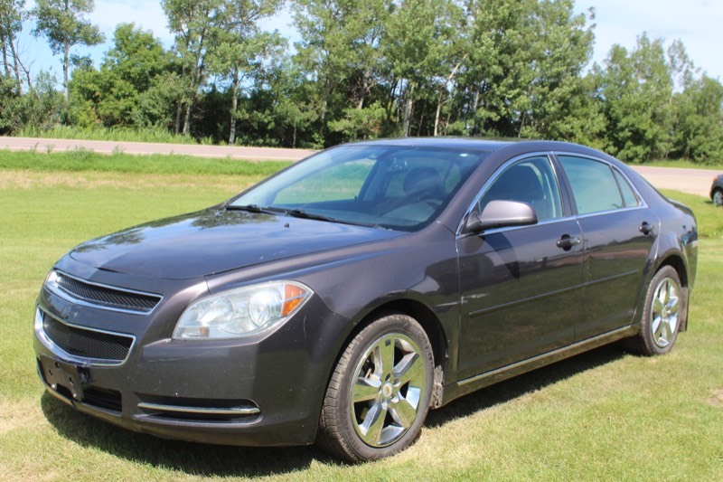 2010 Chevrolet Malibu LT - 105,772 Miles -
