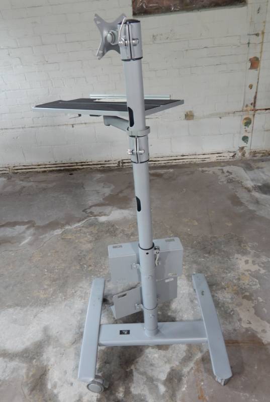 lot 24 image: Balt Sit Stand Mobile Computer Workstation