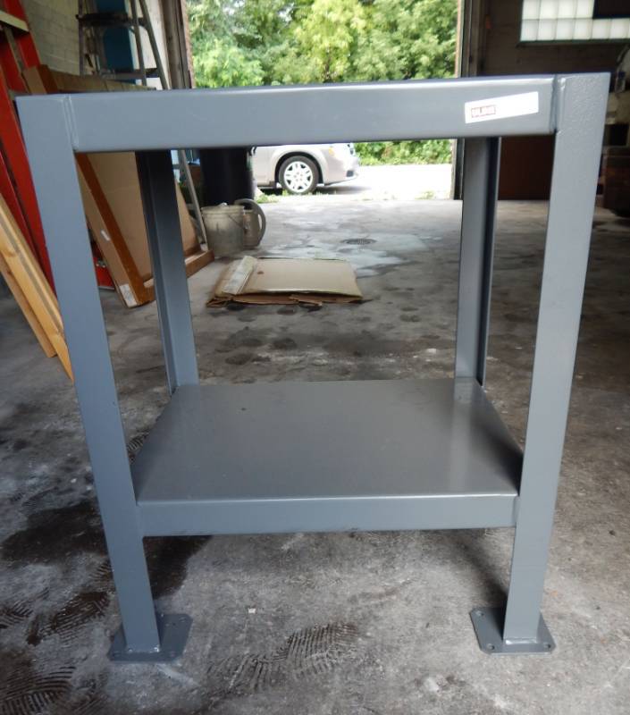 lot 13 image: Uline Welded Steel Machine Table