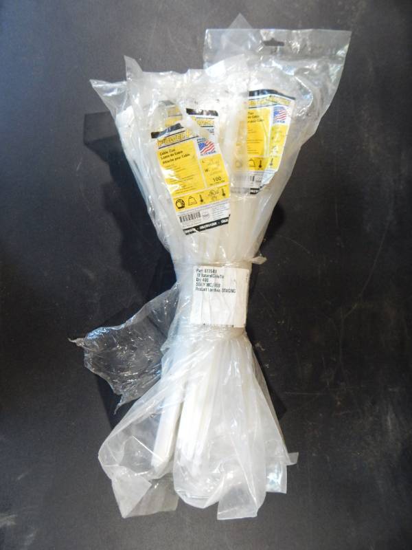 lot 30 image: Lot of Hundreds of Power Phase 18 Inch Cable Ties