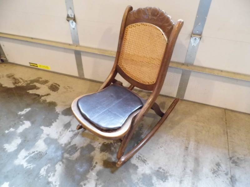 Folding Rocker